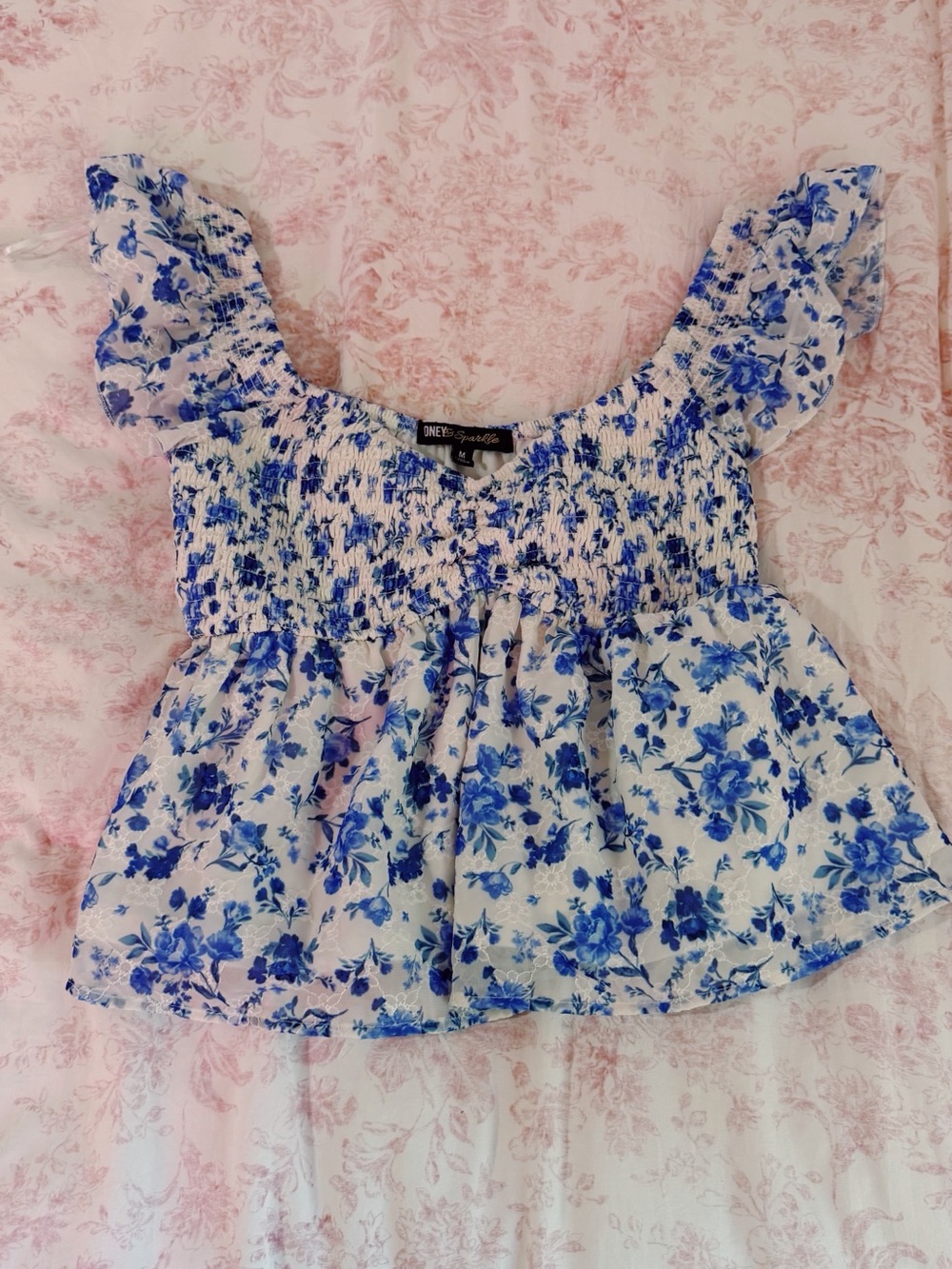 Blue floral honey and sparkle flowy top
